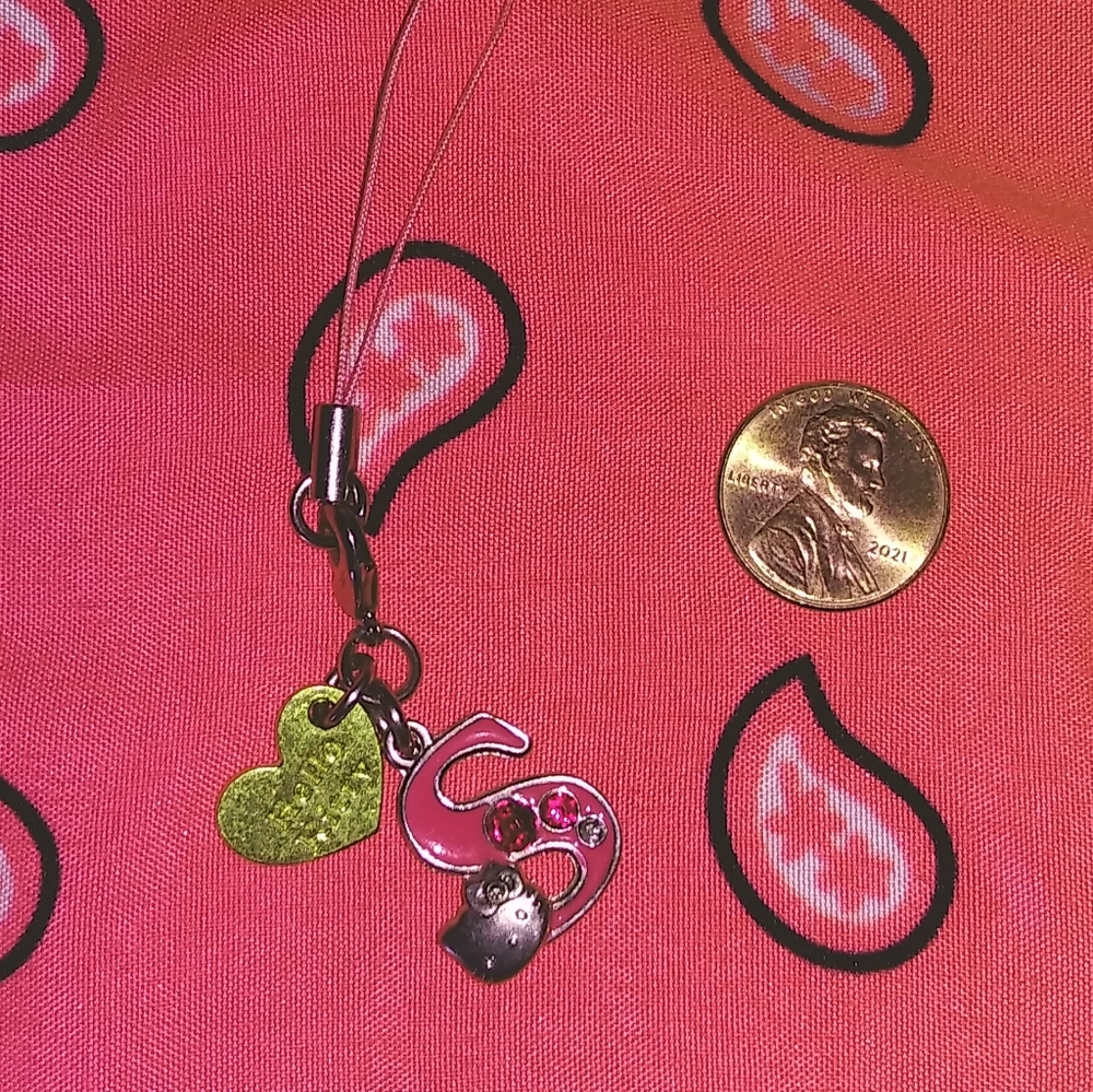 Hello Kitty 'S' Charm